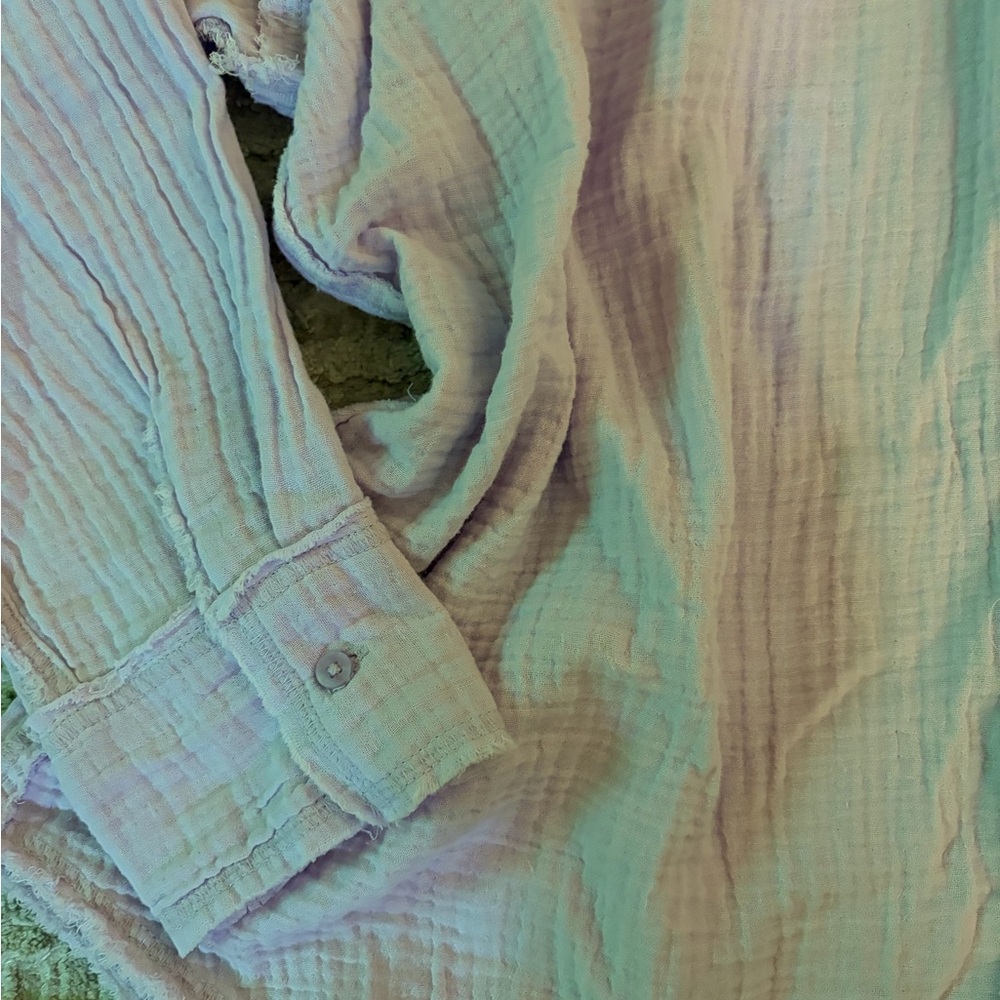 Aerie Pool to Party Oversized‎ Soft Gauze Textured Button Down Lavender Top - Picture 7 of 7